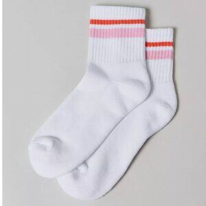 URBAN OUTFITTERS Alana Striped Quarter Crew Athletic Socks Pink OS